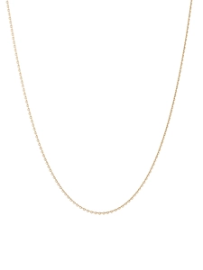 Detailed view of the delicate golden cable chain link for minimalist necklaces