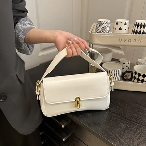 Sac Baguette Pour Femmes En Cuir PU Minimaliste Rétro Français Sac À Main Épaule Sous Les Aisselles Avec Boucle Dorée