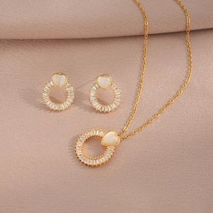 Heart Pendant Necklace And Stud Earrings Jewelry Stainless Steel Gold Plated Cubic Zirconia Elegant Style Women