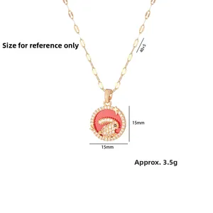 Détail du pendentif lapin en émail rouge avec zircons et dimensions de la chaîne