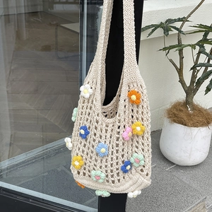 Borsa Tote da Donna Intrecciata con Fiori all'Uncinetto 3D Borsa a Tracolla in Maglia Fatta a Mano per Vacanze in Spiaggia