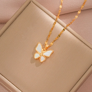 Elegante Collana Con Pendente A Farfalla In Acciaio Inossidabile Con Intarsio In Madreperla Placcata Oro Gioielli Per Donna