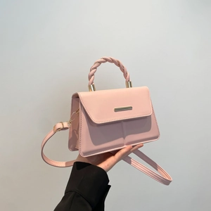 Petit Sac Carré en Cuir PU pour Femmes à la Mode Poignée Tressée Quincaillerie Dorée Sac à Bandoulière Minimaliste