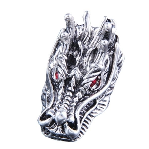 Anello vintage a testa di drago con occhi rossi in acciaio inox argentato