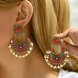 Boho Ethnic Dangle Earrings Vintage Alloy Hollow Out Design With Resin Gems And Faux Artificial Pearls For Women Ethnic Style