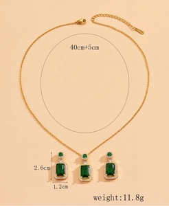 Detailed size specifications for emerald cut green gemstone necklace and earring set
