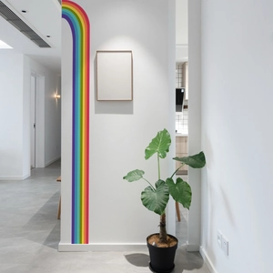Regenbogen Wandtattoo im vertikalen Bogen-Design für moderne minimalistische Dekoration