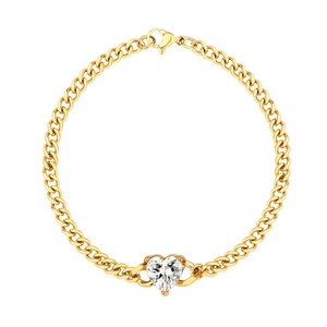 Elegant gold-plated stainless steel chain bracelet featuring a heart-shaped zircon stone