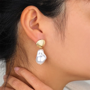 Stainless Steel Artificial Baroque Pearl Dangle Earrings Seashell Heart Design Vintage Retro Style Jewelry For Women