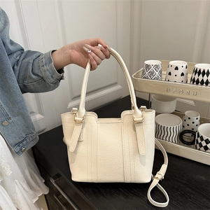 Women Litchi Grain PU Leather Tote Handbag Minimalist Bucket Bag With Adjustable Shoulder Strap Daily Commute