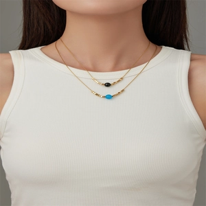 Collier Perlé en Acier Inoxydable Minimaliste Avec Perles Cubiques et Pierre Ronde Colorée Bijoux de Mode pour Femmes