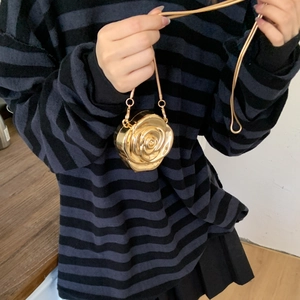 Elegant 3D golden rose evening clutch bag with metallic petals and a detachable chain