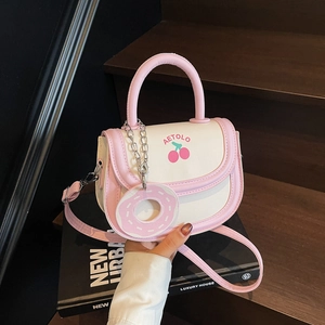Süße Kirsche Print PU Leder Umhängetasche Mini Handtasche Mit Donut Anhänger Für Frauen Kontrastfarbe Satteltasche