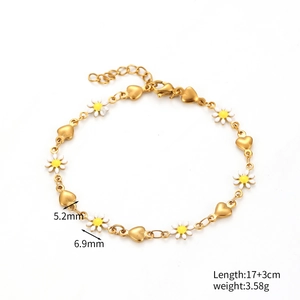 Détails du bracelet marguerite avec dimensions cœur 5,2mm et longueur 17+3cm en or