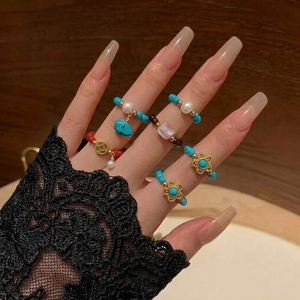 Bohemian Natural Stone Agate Turquoise Beaded Stretch Ring For Women Handmade Freshwater Pearl Flower Coin Pendant Elastic Finger Ring Jewelry