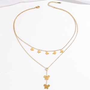 Collier double épaisseur en acier doré avec pendentifs papillon et breloque cœur zircon