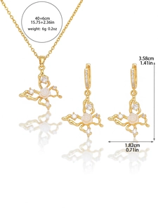 Détails du collier et des boucles d'oreilles papillon avec dimensions et poids précis