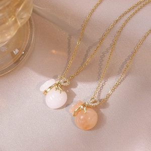 Titanium Steel Pendant Necklace With Rhinestone Bowknot Money Bag Resin Lucky Bag Vintage Elegant Jewelry For Women