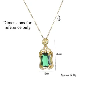 Collier en or avec pendentif zircon vert émeraude 30x15mm et chaîne réglable de 40+5cm
