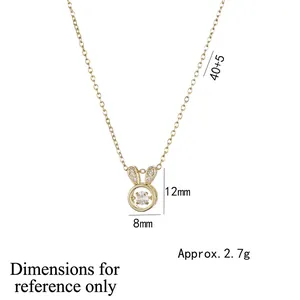 Collier lapin mignon doré avec pierre dansante en zircon et détails pavés pour femme