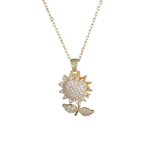 Collier tournesol rotatif avec cristaux et chaîne en acier titane plaqué or