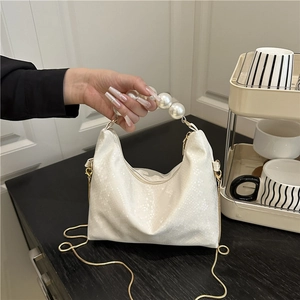 Borsa a Mano da Donna alla Moda in Pelle PU Con Manico in Künstliche Perle e Catena in Metallo Motivo a Serpente Chiusura a Zip Borsa a Tracolla per Pendolarismo Quotidiano Stile Urbano