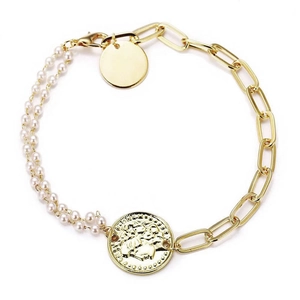 Alloy Chain Artificial Pearl Bracelet With Round Coin Portrait Pendant Asymmetric Jewelry For Women Retro Style