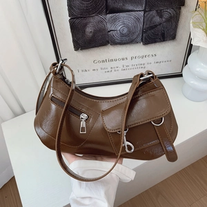 Sac Hobo Sous L'aisselle En Cuir PU Brillant Vintage Pour Femmes Style Moto Y2K Sac À Épaule Croissant Mode Travail