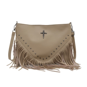Sac bandoulière punk kaki tendance avec rivets métalliques et longues franges déco