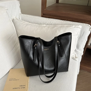 Damen PU Leder Shopper Tasche Große Kapazität 2025 Mode Einfache Schultertasche Für Pendler Uni Student Schule Tasche