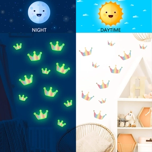 Luminous crown wall stickers with day and night contrast for kids room decoration