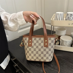 Vintage Checkered Bucket Bag For Women PU Leather Monogram Print Small Tote With Adjustable Strap Golden Rivets