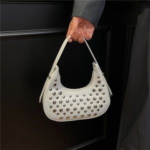 Borsa Hobo Con Borchie Da Donna Pelle PU Decorazione Rivetti Mezzaluna Borsa Sottobraccio Spalla Y2K Punk Retro Chic