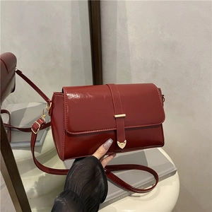 Women Casual PU Leather Shoulder Bag Solid Color Fashion Small Square Bag With Heart Metal Lock Crossbody Bag For Office Daily