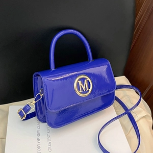 Borsa a Tracolla da Donna in Vernice a Forma di Scatola con Logo M in Metallo Borsa Chic per il Giorno