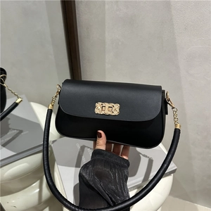 Petit Sac Carré Minimaliste en Cuir PU pour Femmes Sac à Bandoulière Chic de Couleur Unie avec Serrure en Métal et Chaîne