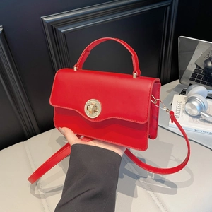 Sac à Bandoulière Petit Carré pour Femme en Cuir PU Sac à Épaule Minimaliste Avec Serrure Rotative Dorée Sac à Main Quotidien