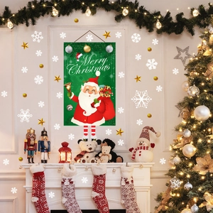 Κοντινό πλάνο αυτοκόλλητων τοίχου Merry Christmas με τον Άγιο Βασίλη και χιονονιφάδες στο τζάκι
