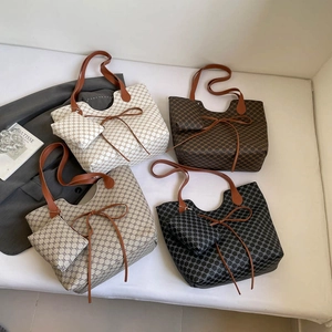 Sac fourre-tout monogramme de mode avec nœud et pochette assortie en quatre couleurs