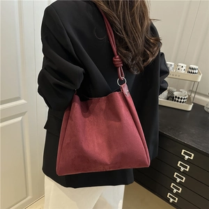 Sac Fourre-tout Vintage Grande Capacité pour Femmes Nubuck Bandoulière Nouée Minimaliste Sac Seau en Cuir PU Mat Rétro