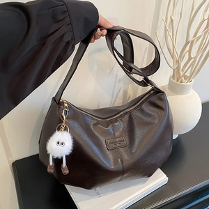 Women Large Capacity PU Leather Hobo Shoulder Bag Pleated Minimalist Tote Bag With Plush Monster Pendant Wide Strap Crossbody Bag