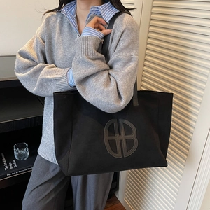 Retro black large capacity canvas tote bag with geometric logo for women fashion