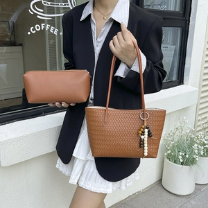 Large capacity brown woven tote bag set with matching pouch for 2025 casual office fashion
