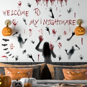 Halloween Wandtattoo Set mit roten Blut Handabdrücken und gruseligem Nightmare Text