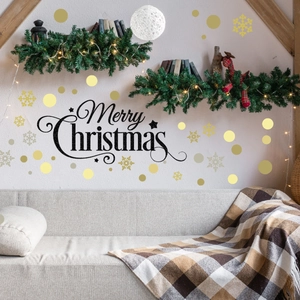 Adesivo murale Merry Christmas con scritte nere, fiocchi di neve dorati e pois decorativi