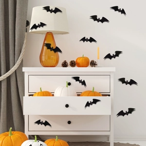 3D Halloween Fledermaus Wandsticker auf Möbeln mit Kürbissen für festliche Heimdekoration
