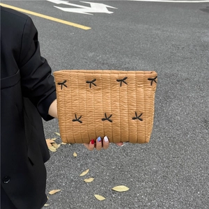 Pochette Matelassée Mode pour Femmes Broderie Nœud Grande Capacité Organisateur de Maquillage Trousse à Cosmétiques