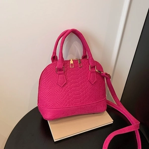 Crocodile Embossed Shell Handbag Women Mini Crossbody Bag Small Shoulder Purse Fashion Retro Handheld Zipper