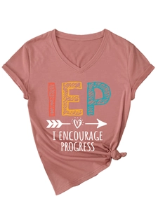 Detail of V-neck T-shirt in dusty rose with IEP graphic print and trendy side knot hem