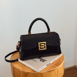 Vintage Spliced PU Leather Crossbody Bag For Women Luxury Small Square Shoulder Bag Elegant Commuter Handbag With Golden Buckle